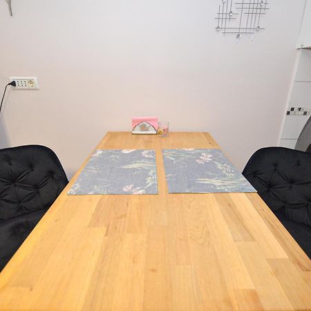 Klaudia Studio โรวีน ภายนอก รูปภาพ