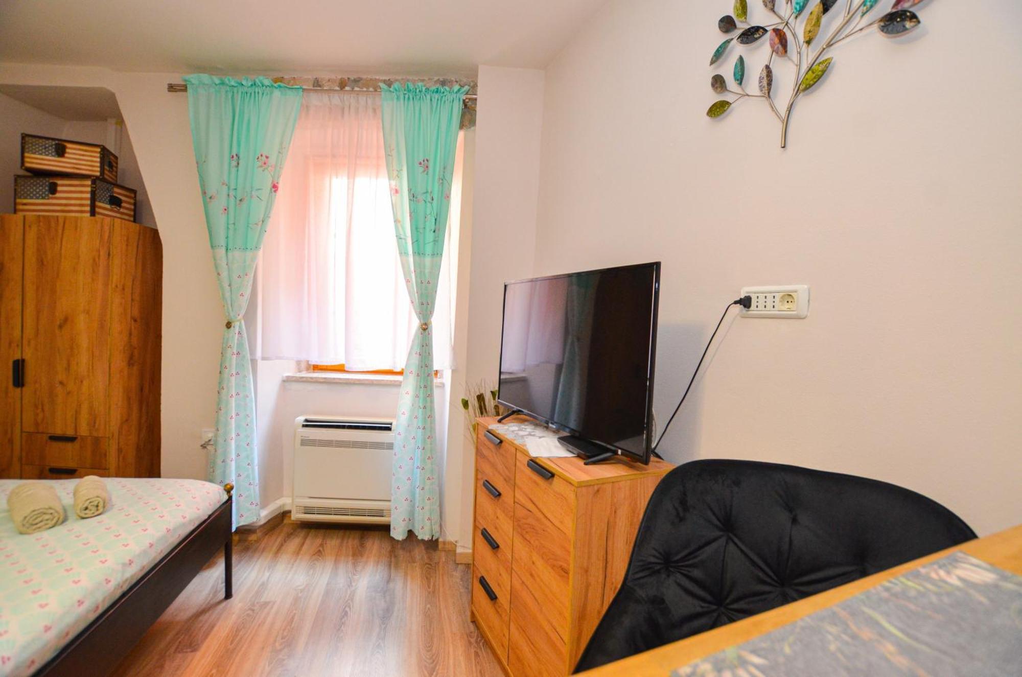 Klaudia Studio โรวีน ภายนอก รูปภาพ